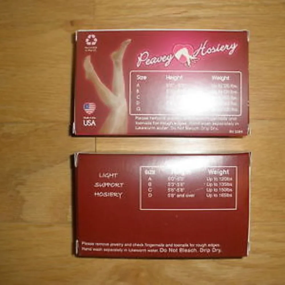 New Bundle Of 4 Hooters Girl Uniform Footed Pantyhose Champagne Size Q